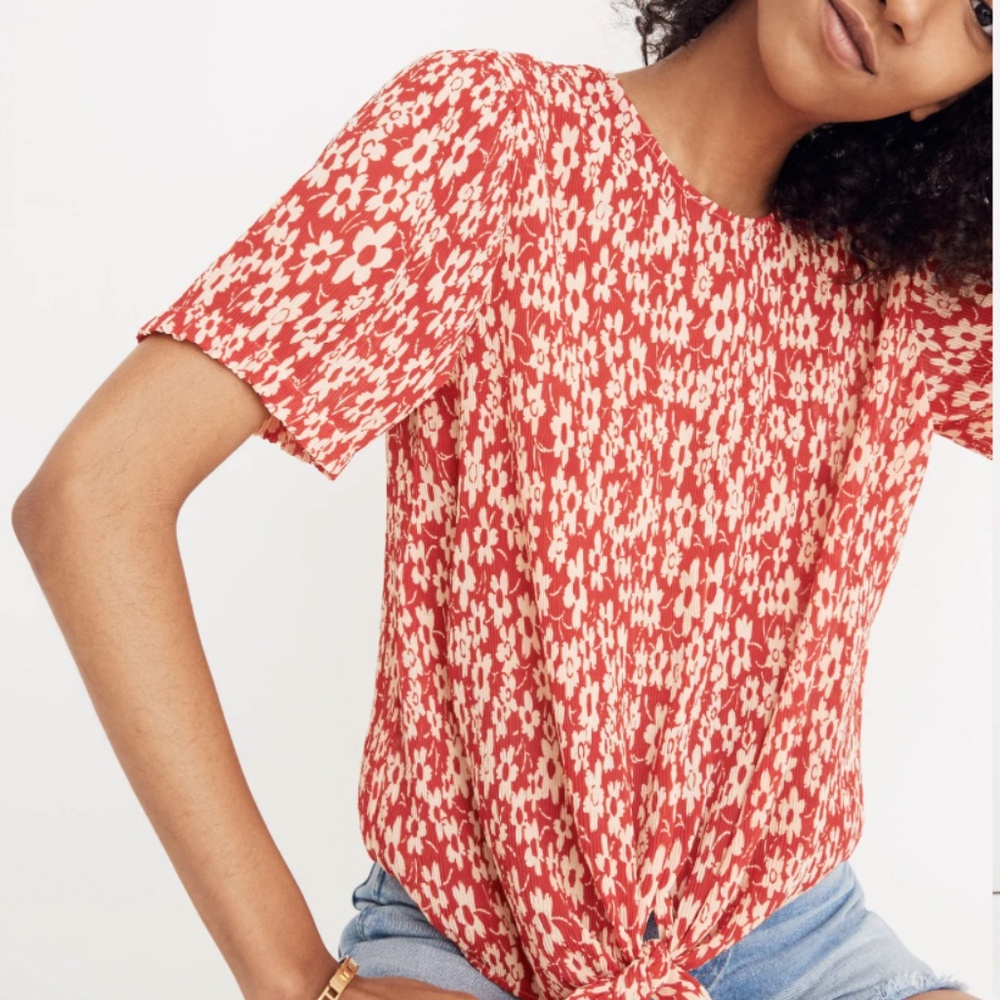 Madewell Crinkled Button-Back Tie Tee